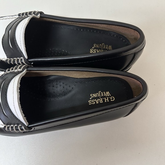 G.H. Bass Weejuns Whitney Shoes Penny Loafers Black White Leather Oxfords 9.5 M - Picture 5 of 8